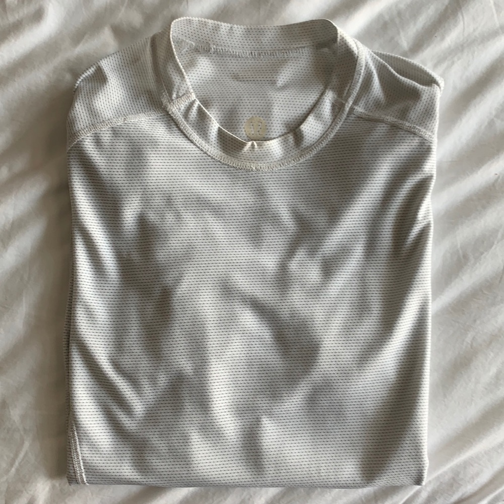 Lululemon running tshirt